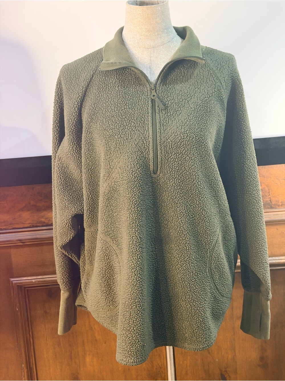 PRE-OWNED SIZE M aerie Olive Green Quarter-Zip Sherpa Pullover